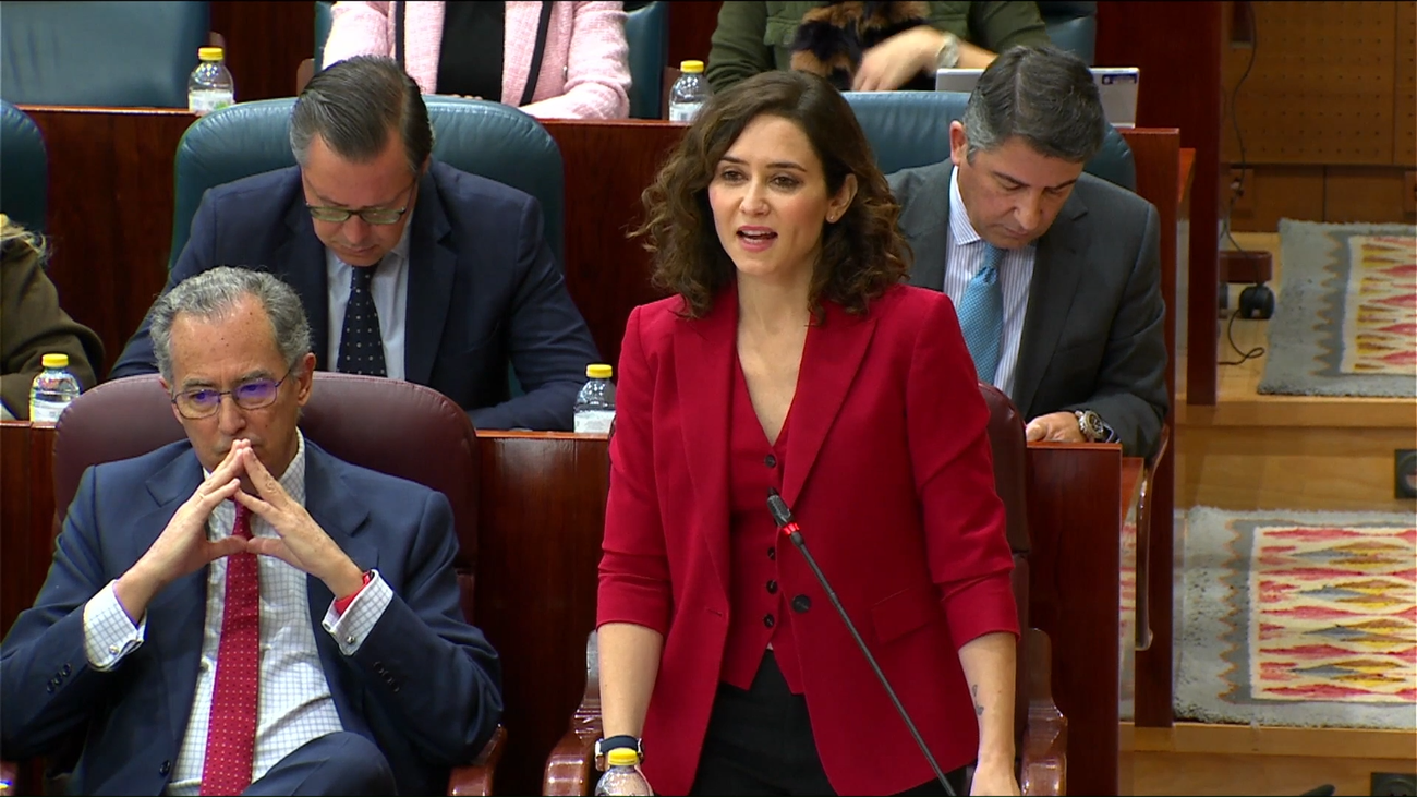 Ayuso anuncia la creación en Madrid de la primera residencia para enfermos de ELA