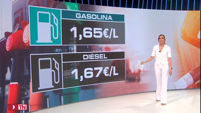 Los carburantes bajan y la gasolina rompe con cinco semanas al alza