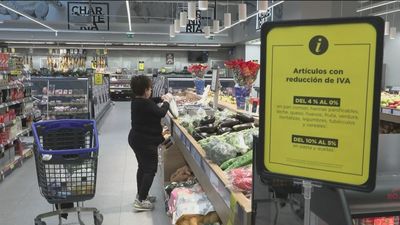 Los  alimentos suben pese a la rebaja del IVA