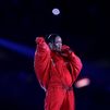 Rihanna revela su segundo embarazo en un espectacular concierto en el Super Bowl