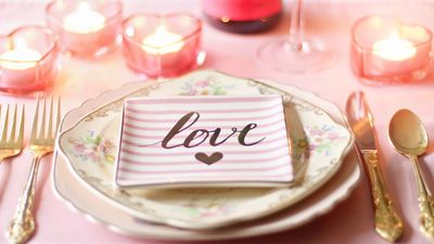 El amor es rentable, San Valentín dejará 4,8 millones de euros en los restaurantes de Madrid