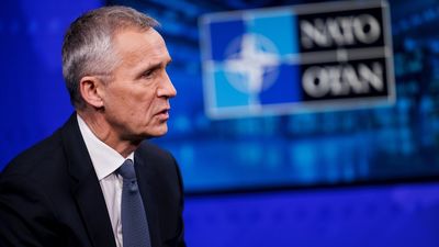 Stoltenberg urge a acelerar la entrega de munición a Ucrania para “salvar vidas”