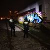 La Policía detiene a 14 presuntos autores de 98 grafitis en trenes e identifica a otros ocho