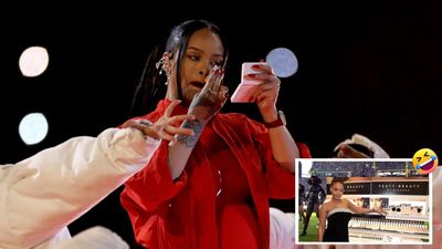 Los mejores memes del show de Rihanna en el medio tiempo de la Super Bowl