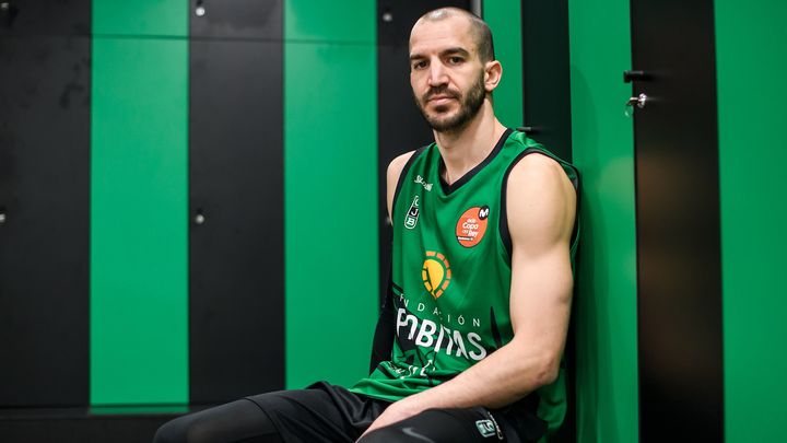 Pau Ribas / @Penya1930 ·