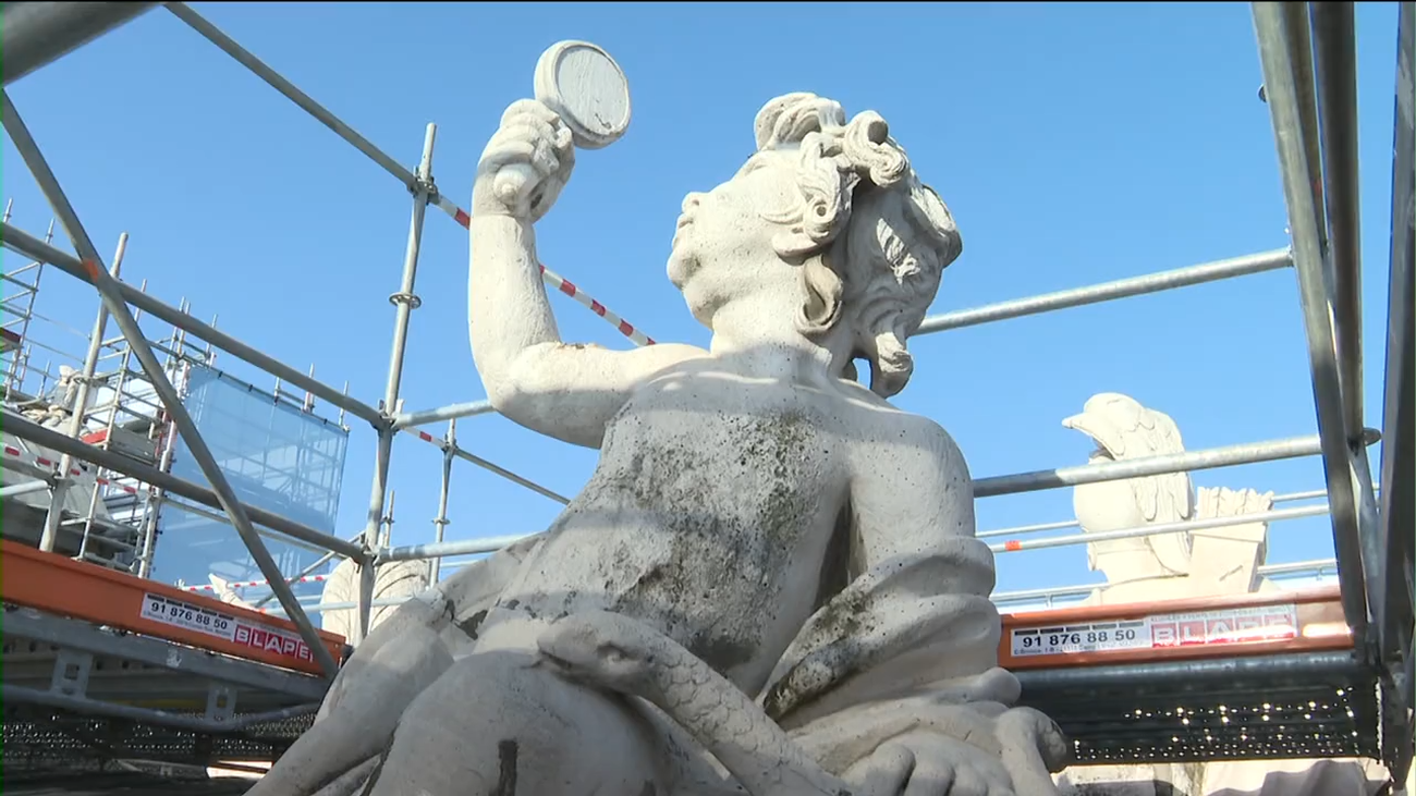 Los madrileños estarán un año sin ver la Puerta de Alcalá: comienza su restauración