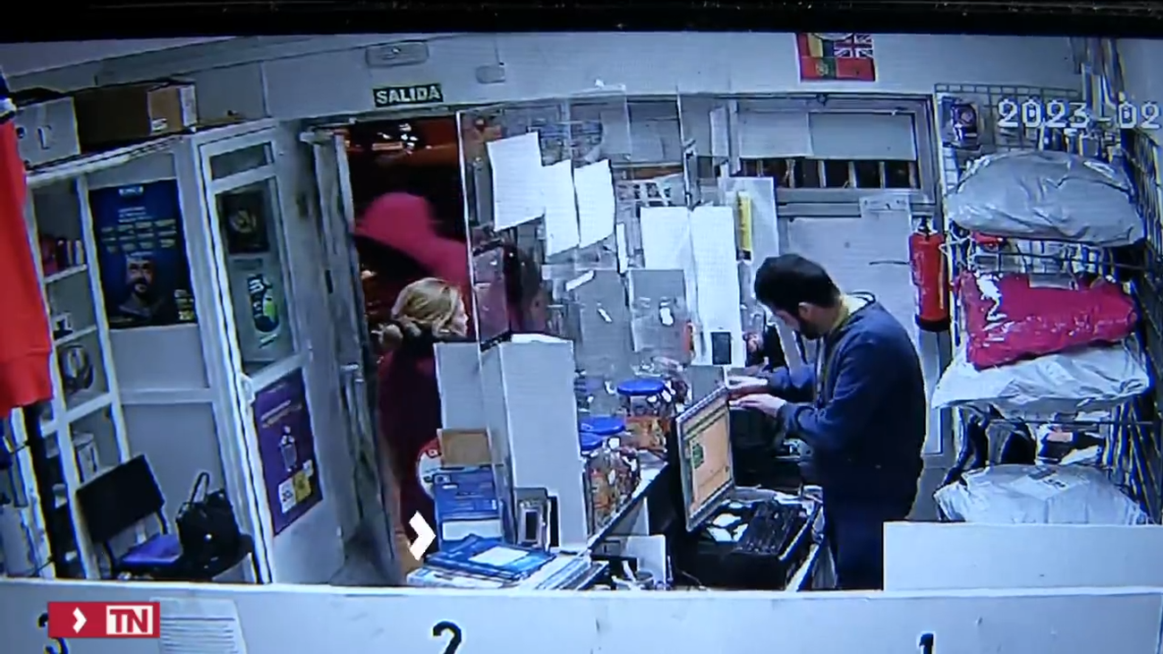 Tres detenidos por el apuñalamiento del dueño de un locutorio en Vicálvaro