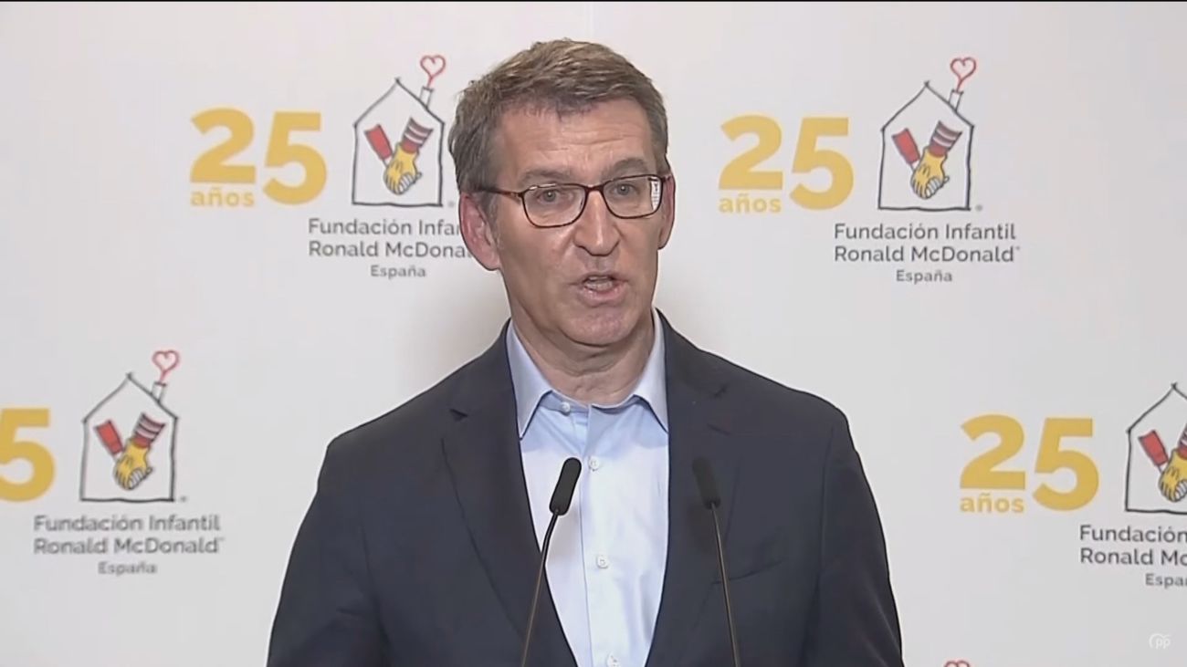 Feijóo dice que el aborto no es un "derecho fundamental" pero defiende el derecho de la mujer a interrumpir su embarazo conforme a la ley