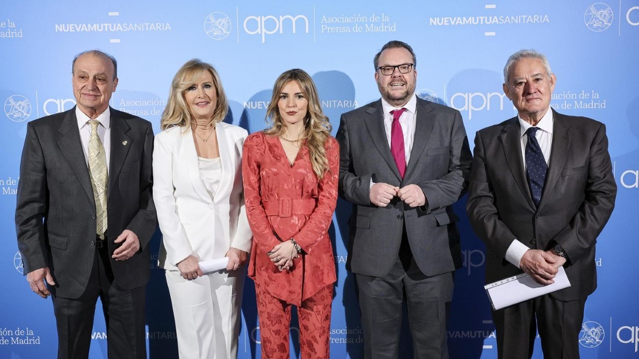 Nieves Herrero y Félix Madero recogen el Premio de la Asociación de la Prensa de Madrid