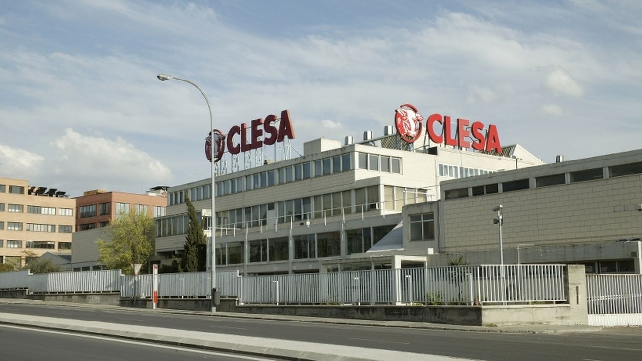 Edificio de la fábrica lechera Clesa, en Fuencarral