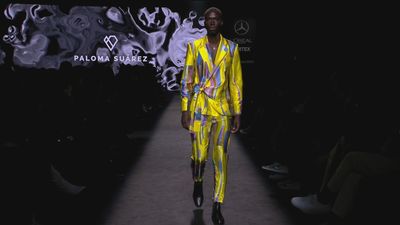 Paloma Suárez une tradición y vanguardia en el final de la primera jornada de la Fashion Week Madrid