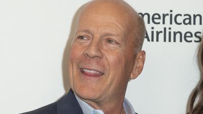 La mujer de Bruce Willis pide a los periodistas que no le persigan