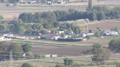 Los agricultores de la Vega del Tajuña denuncian ocupaciones ilegales y vertidos al río
