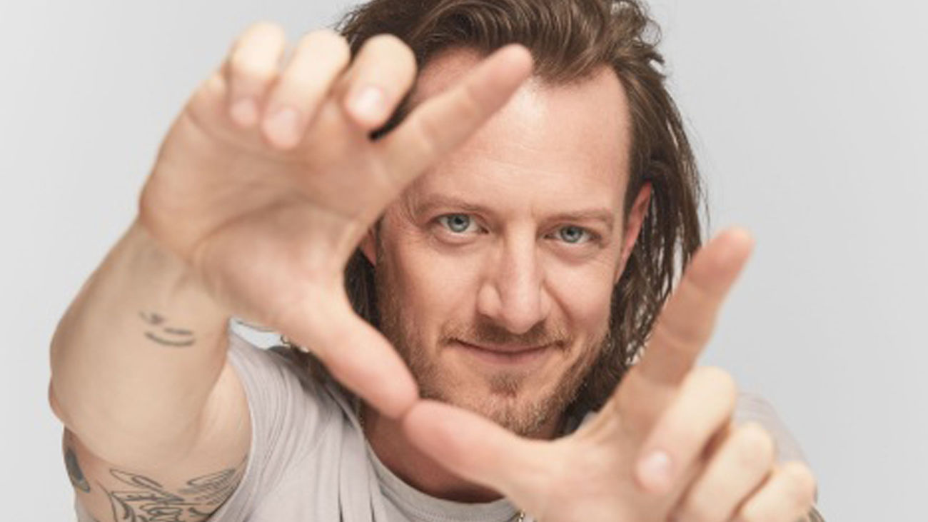 VDS 3X23 "Bailando en el campo"