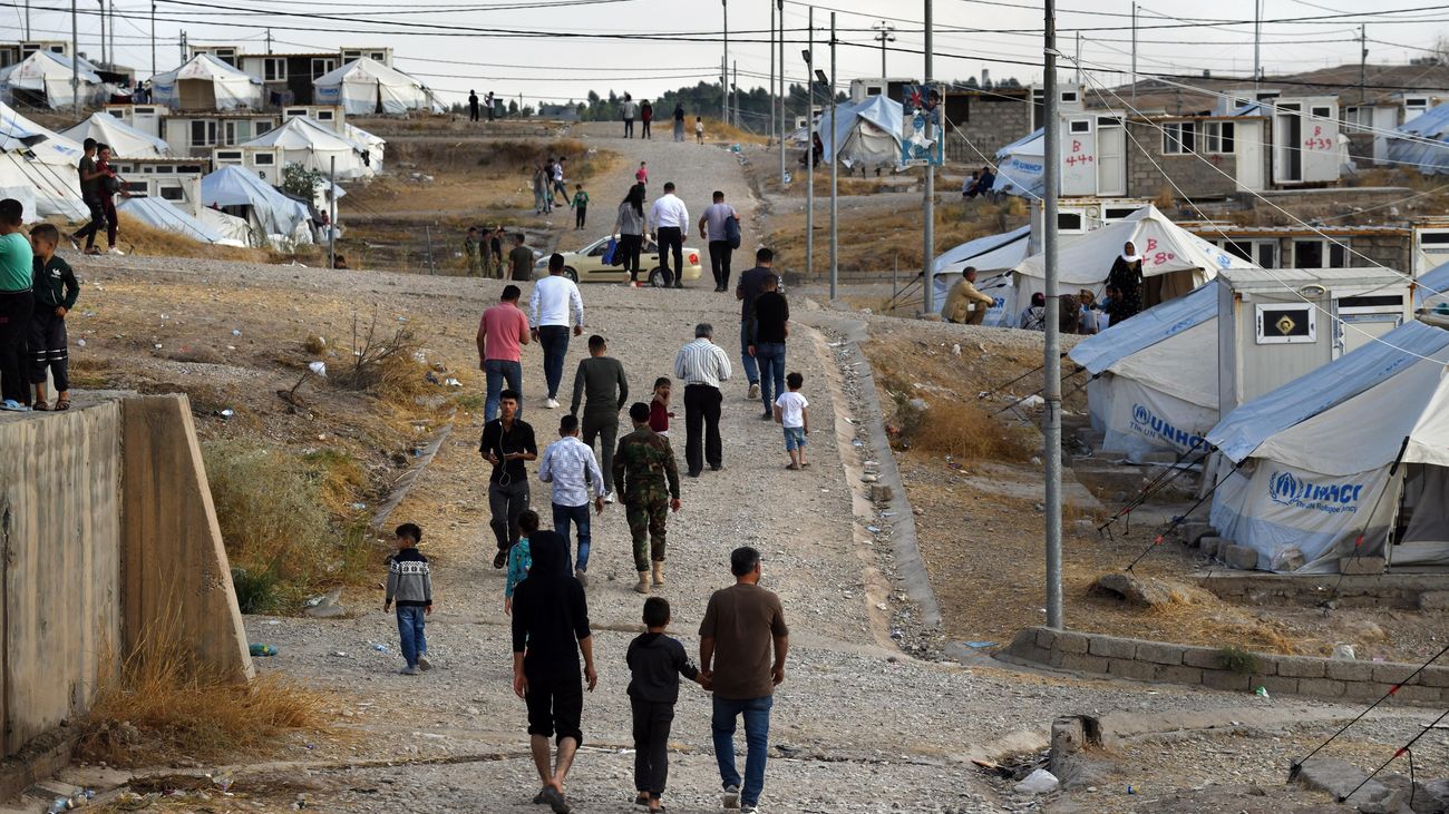 Refugiados kurdos sirios que huyeron del conflicto en Siria en el campamento de Bardarash, situado en la región semiautónoma del Kurdistán iraquí, en el norte de Irak