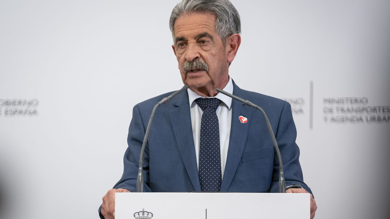 Revilla, sobre el error de los trenes: "Es lo más grave que he visto en cuarenta años de política"