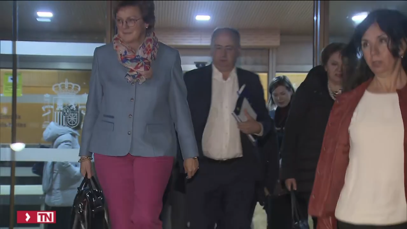 La Eurocámara solicita a Bruselas investigar los fondos europeos que Sánchez prometió a Volkswagen sin concluir la licitación