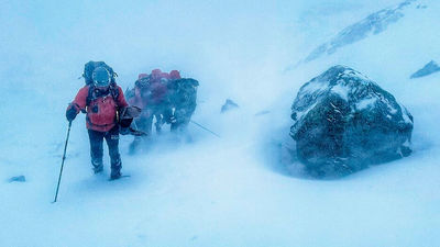 Rescatan a dos excursionistas en Peñalara con síntomas de hipotermia