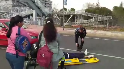 Atropellan a una niña en la calle Alcalá cuando cruzaba por un paso de peatones