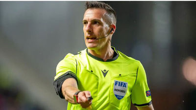 El árbitro Estrada Fernández se querella contra Enríquez Negreira y su hijo