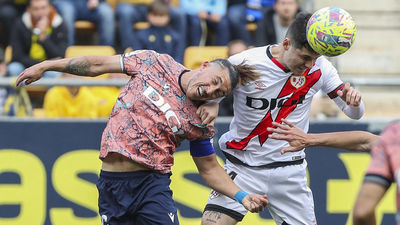 El Rayo apretó hasta el final, pero no puede con el Cádiz, 1-0