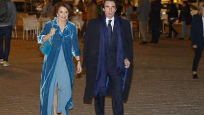Aznar celebra su 70 cumpleaños con familiares  y miembros del PP en el Teatro Real