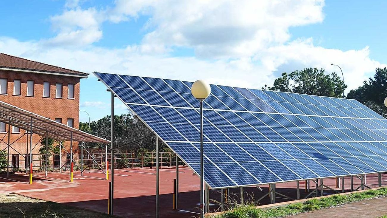 Madrid ya ha comenzado la implantación de colegios con huella de carbono cero