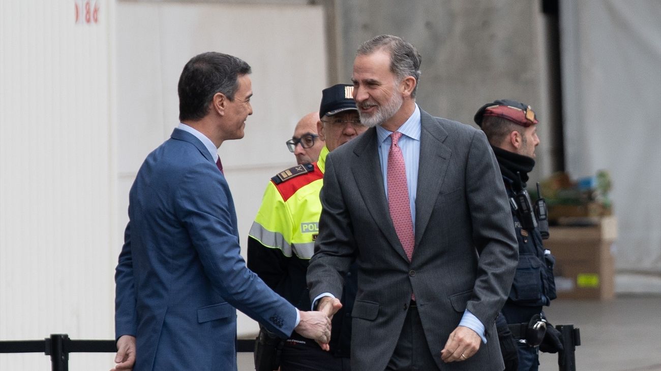 El Rey y Sánchez inauguran un Mobile World Congress, con nuevo desplante de Aragonés y Colau