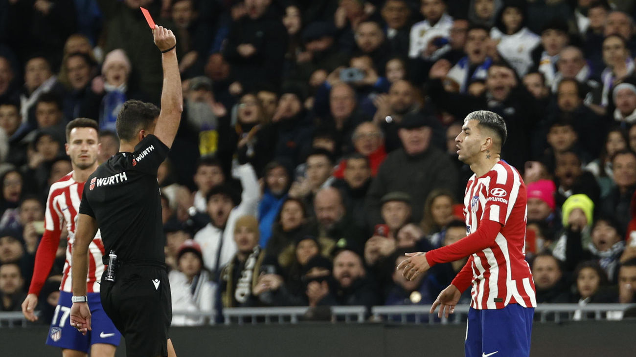 Competición desestima los argumentos del Atlético e impone un partido a Correa