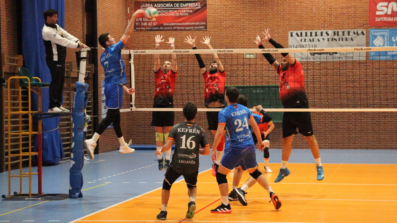 El CV Leganés se llevó el derbi ante CV Collado Villalba en Superliga 2 Masculina