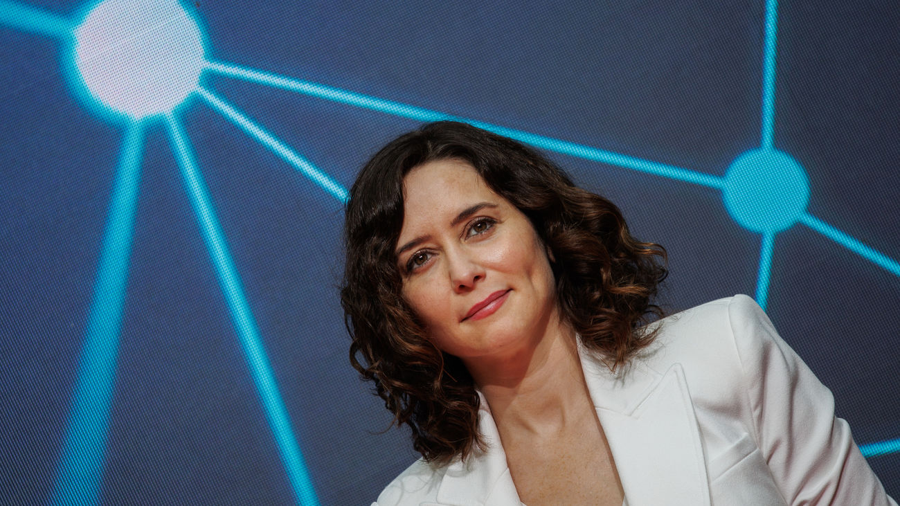 Ayuso: "La salida de Ferrovial confirma que Sánchez prefiere una España sin empresas antes que dar marcha atrás"