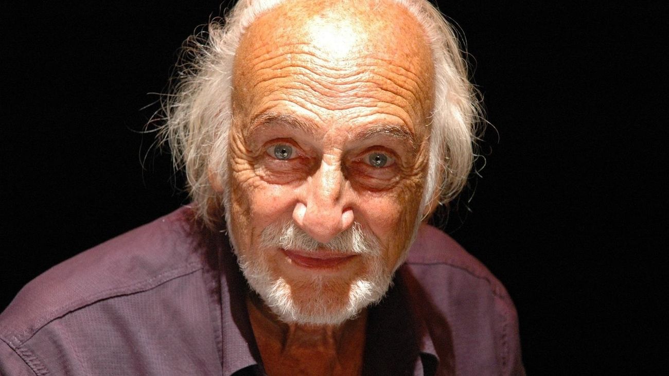 Héctor Alterio vuelve a los escenarios de Madrid para presentar su última obra 'A Buenos Aires'