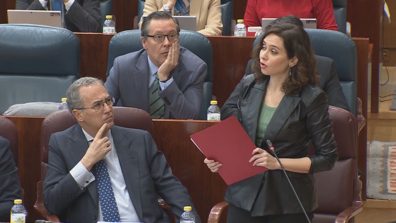 Ayuso: "Inviten al 8-M a las mujeres iraníes"