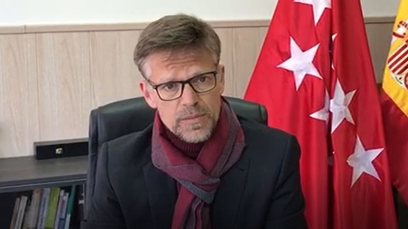 Batres denuncia al Gobierno, la Comunidad y otros ayuntamientos por el estado del río Guadarrama