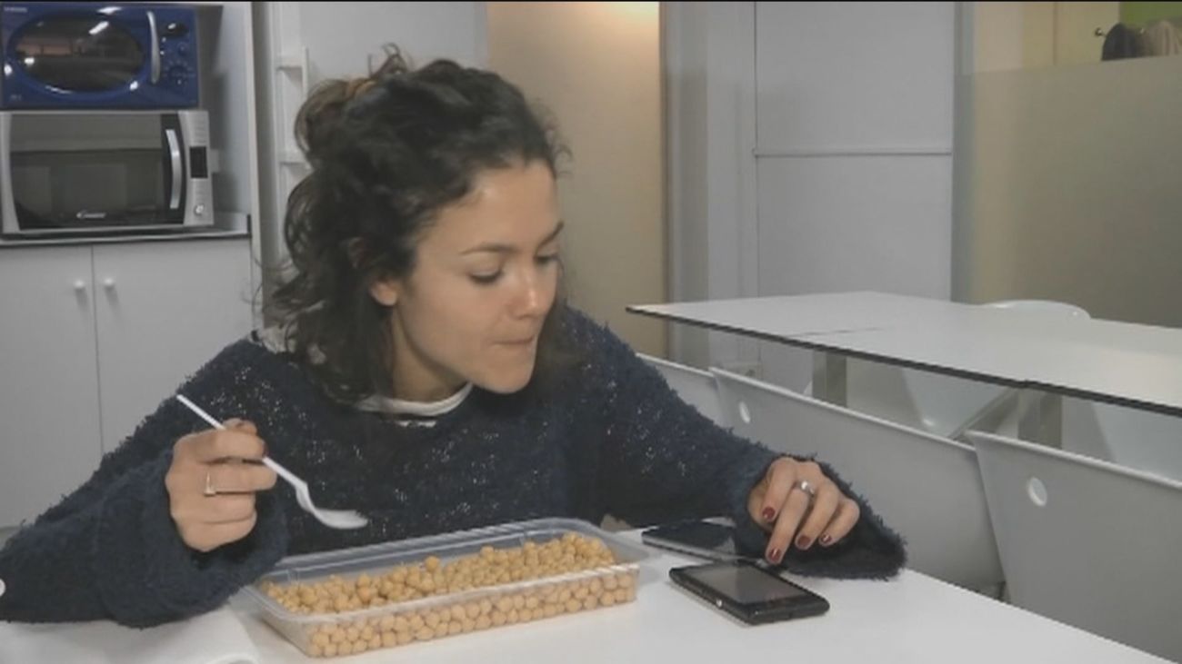 La inflación, el teletrabajo o el uso de pantallas nos cambian los hábitos de alimentación