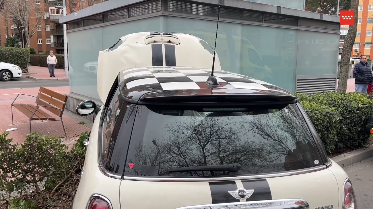 Dos heridos graves tras chocar un coche y una moto en Alcalá de Henares