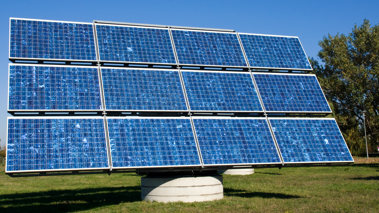 Estos son los beneficios de las placas solares en empresas y viviendas particulares