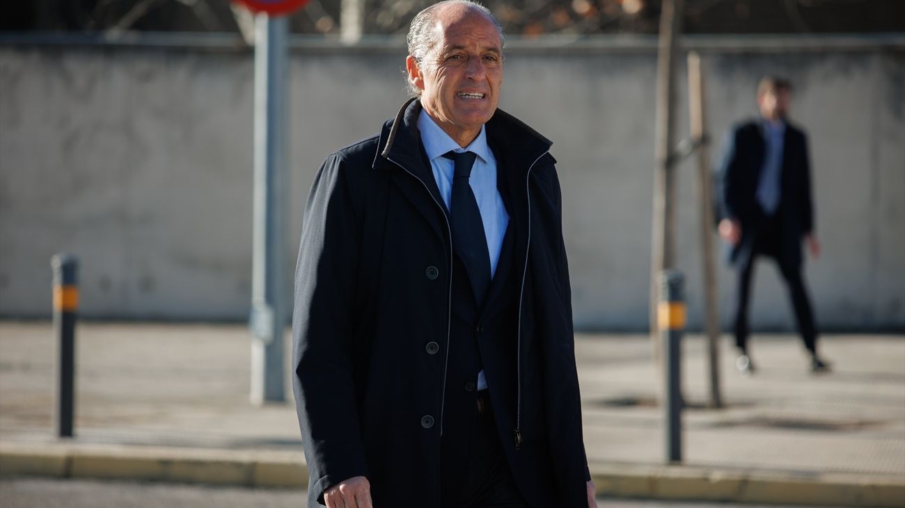 Camps responsabiliza a la "dirección nacional" del PP de la  contratación con empresas de la 'Gürtel'