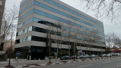 Ferrovial convoca a los inversores para explicar su traslado de sede social