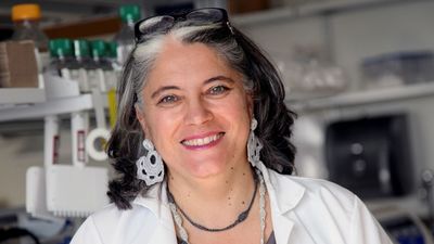 Ana Fernández-Sesma, viróloga: “Las mujeres están en la ciencia pero no llegan a posiciones de liderazgo”