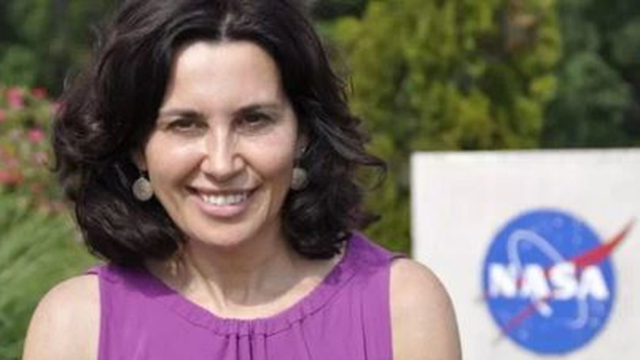 Begoña Vila, ingeniera de la NASA: "Las mujeres tienen que mirar hacia delante para cumplir sus sueños"