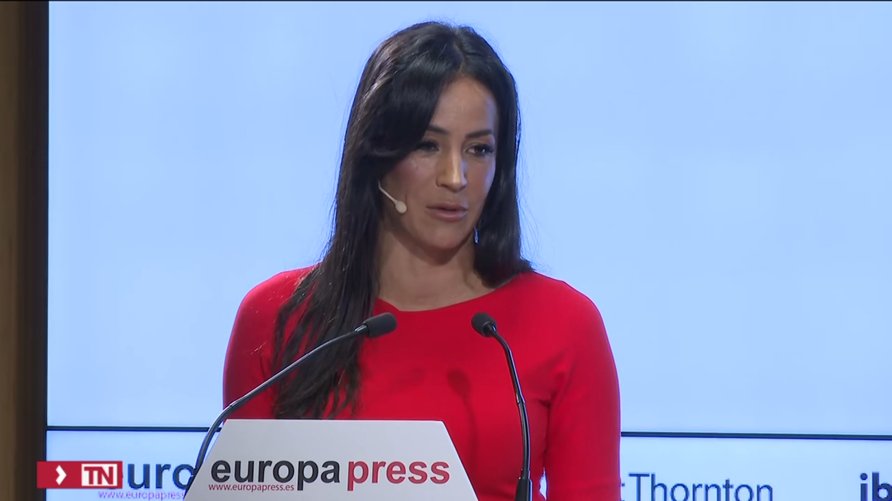 Villacís anuncia avales para que menores de 35 años puedan pagar la entrada de una vivienda