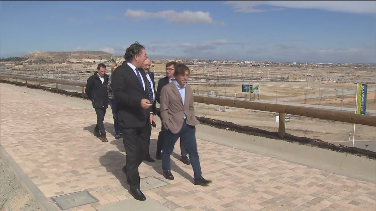 Almeida sostiene que “el futuro de Madrid pasa por los desarrollos del sureste”