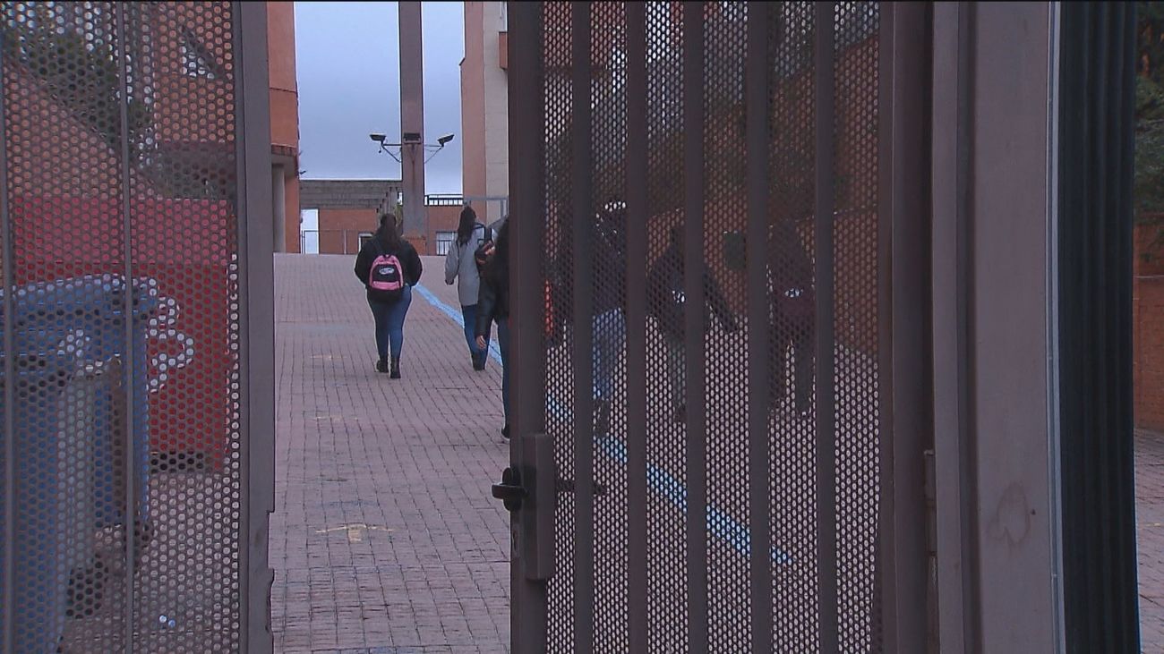 Colegios e institutos, en el punto de mira de las bandas para reclutar a sus miembros