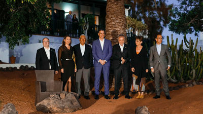 Sánchez y Costa visitan en Lanzarote la casa de Saramago como prolegómeno de la cumbre hispano lusa