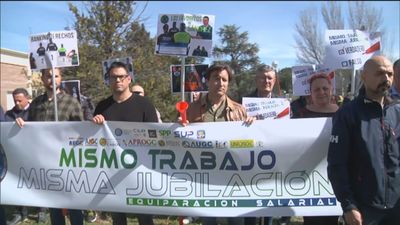 Protesta de policías y guardias civiles "por una jubilación digna y equiparación salarial"