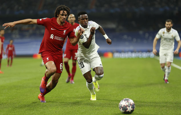 Vinicius ante el Liverpool / EFE