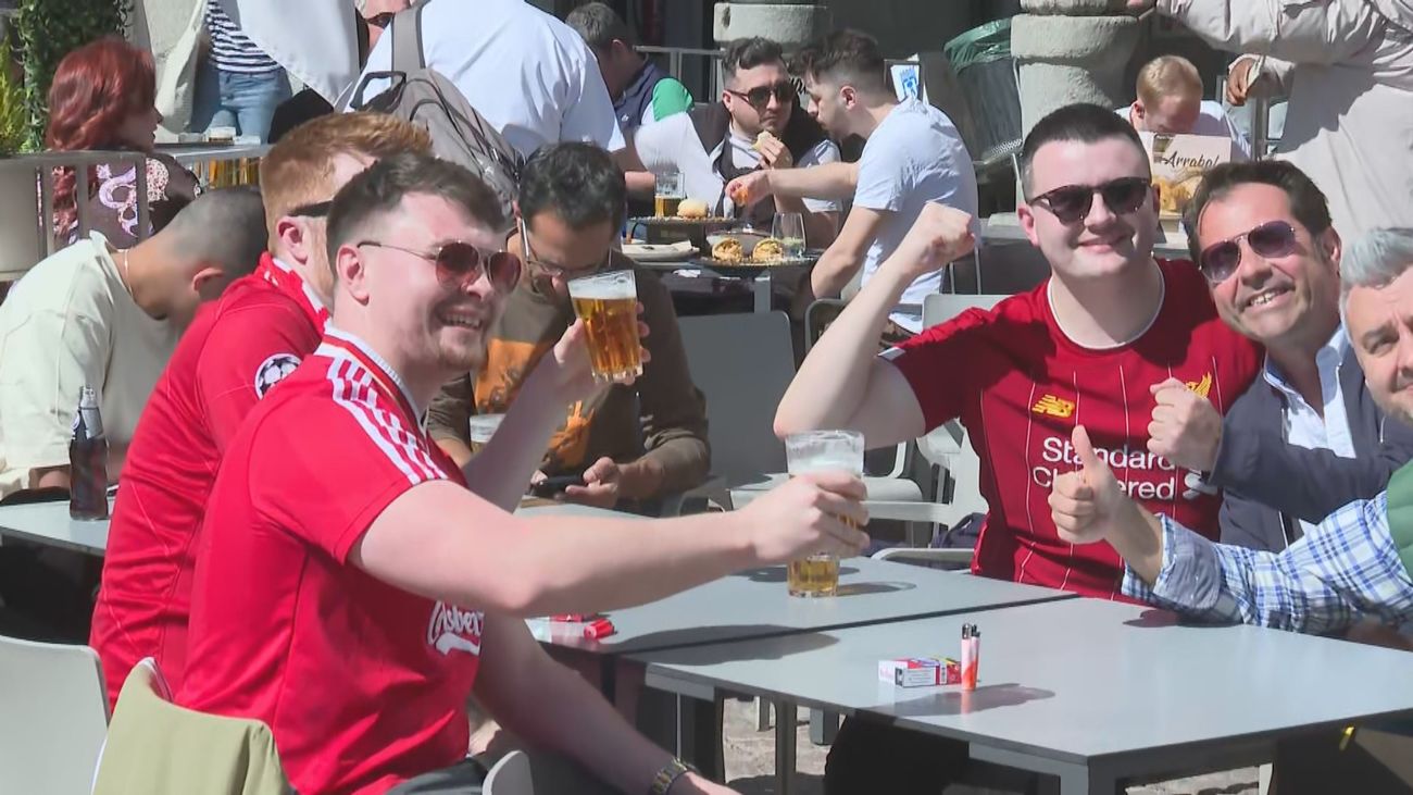 Madrid, en alerta ante la llegada de cientos de aficionados ingleses del Liverpool