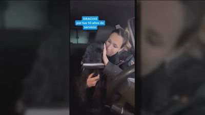 "Gracias por cuidar de todos los ciudadanos", emotiva despedida de la Policía a la perrita Lluna por su jubilación