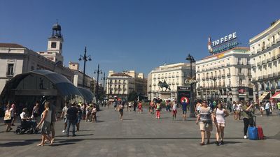 La Puerta del Sol de Madrid estará abierta en Semana Santa, con 'tragabolas' y Carlos III